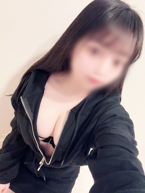 あやな